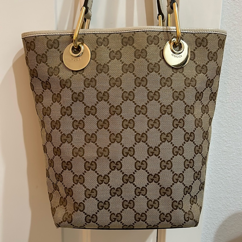 GUCCI GG Monogram Small Eclipse Tote (Oyster/Cream Color) - Great Condition